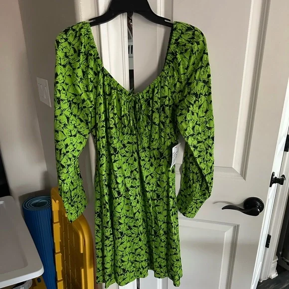 topshop green floral dress Lulu Sleeveless Twist Midi Dress main image 0